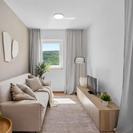 2 Apartman *
